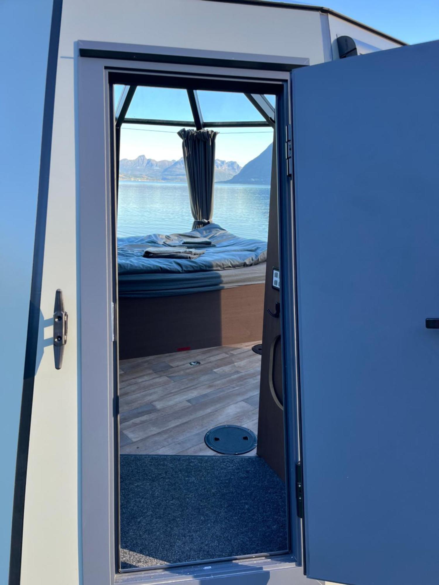 Grov Elvegard Fjordcamp酒店 外观 照片